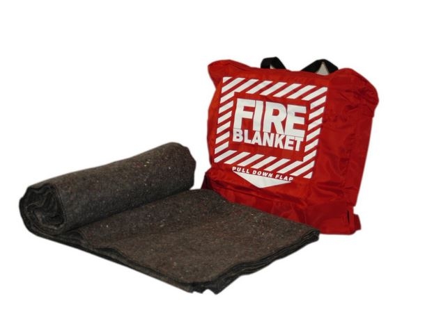 Firechief Home & Travel Safety Pack inc 1kg Powder Extinguisher, 1m x 1m  Fire Blanket and First Aid Kit Pouch